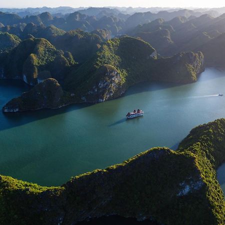 V'Spirit Cruise Hotell Ha Long Eksteriør bilde