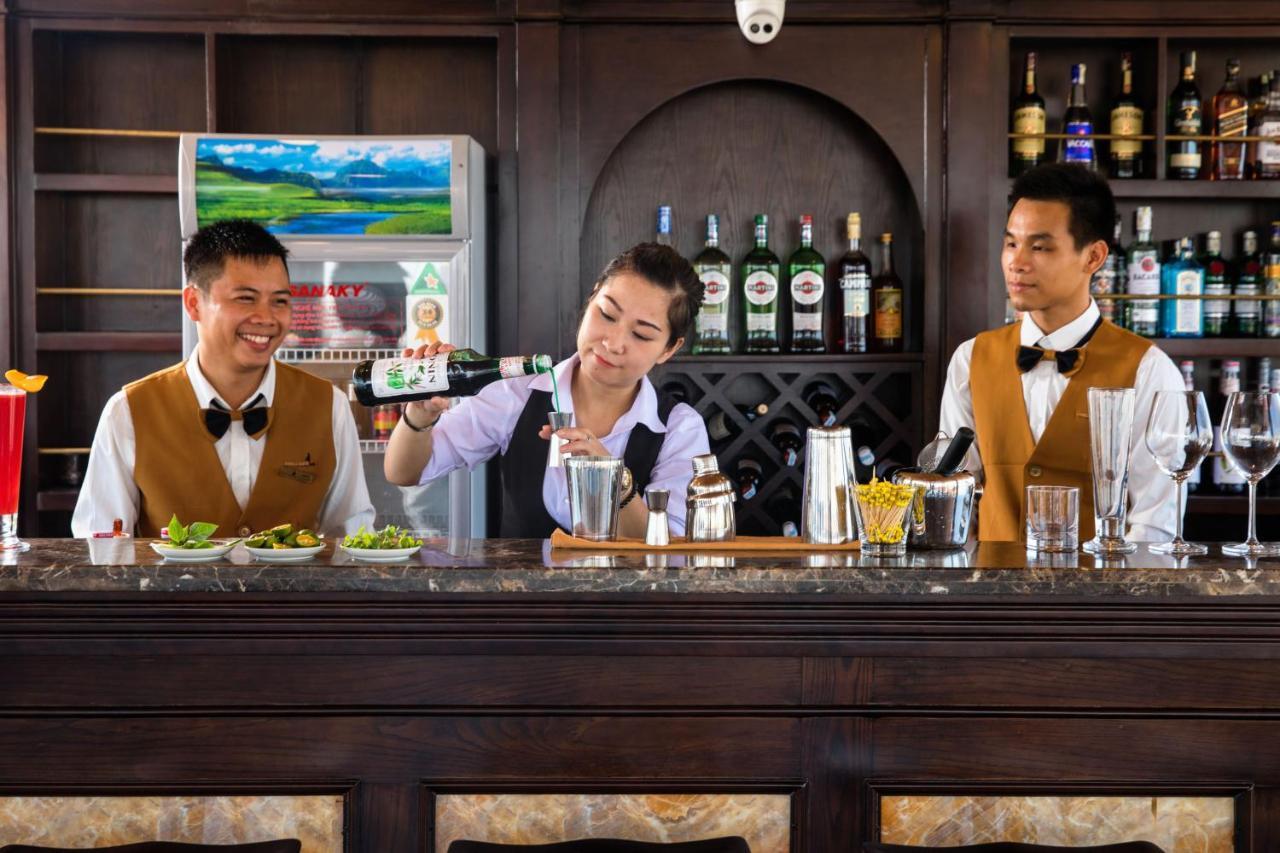 V'Spirit Cruise Hotell Ha Long Eksteriør bilde