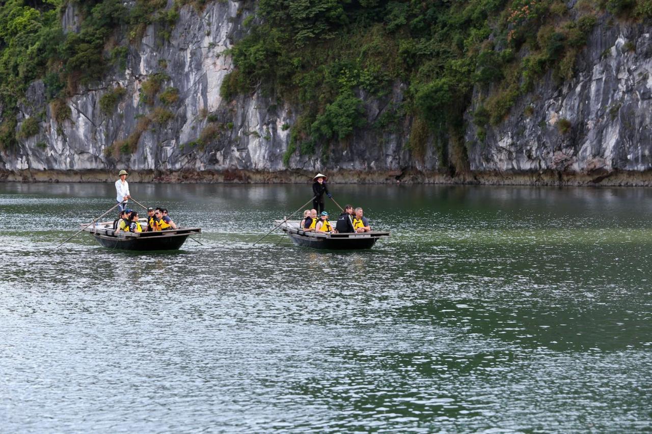 V'Spirit Cruise Hotell Ha Long Eksteriør bilde